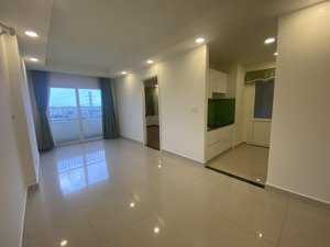 cho thuê 2pn 2wc có máy lạnh vào ở ngay chỉ 10tr/tháng, gọi ngay 