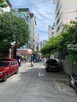 bán khách sạn căn hộ trung tâm phường nha trang, khu du lịch sầm uất phố hàn.