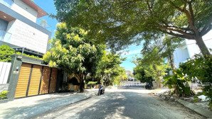 bán đất đường nước mặn 2 view biệt thự sát nghiêm xuân yêm - khu đt nam việt á, đà nẵng