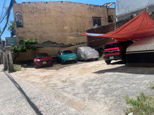 đất kiệt oto nguyễn lương bằng . sau lưng nhà mặt tiền - diện tích : 70m2 ngang 6m7 vv