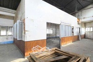 cần cho thuê gấp kho giá rẻ ở tôn thất thuyết diện tích 250m2