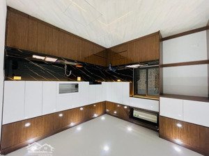 nhà hiếm ! hà trì ,hà đông,diện tích 33m2, mt 3m2,giá 5ty89 ngõ thoáng,trung tâm,nhà mới