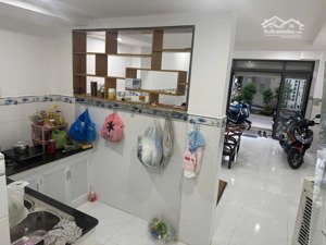 nhà trệt lầu - mặt tiền đường 8m - giao đỗ xuân hợp- phước long b q9 q9 ( gần gobal city )