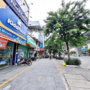 mặt phố ngô gia tự 72m2 , mt 6,9m kinh doanh đỉnh ,đón đầu cầu trần hưng đạo giá 30.x tỷ có tl