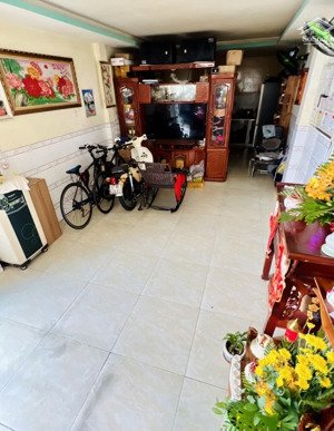 phú thọ hòa tân phú giáp tân bình nhỏ xinh khó tìm-giá khó có 2,82tỷ