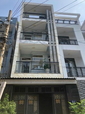 1 căn duy nhất ngay ngã 3 phạm văn đồng x kha vạn cân, tp. thủ đức 95m2, shr