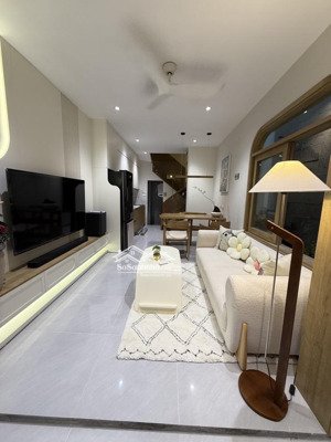 cực hiếm nhà phố dương văn bé 5 tầng thang máy mới tinh hơn 8 tỷ