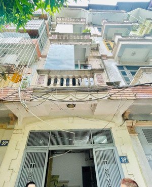 chính chủ bán nhà định công hai thoáng trước sau, gần hồ, sổ vuông đẹp 38m x 5t, giá 7,3 tỷ