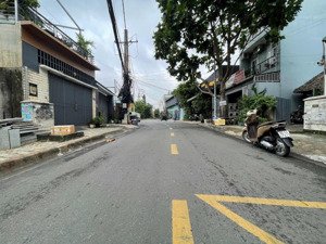 chủ giảm từ 12.5 tỷ còn 12.2 tỷ thương lượng, bán nhà mặt tiền đường tân hoà 2 - hiệp phú, quận 9.