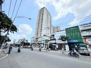 bđs. mặt tiền, nhà 4 lầu, dòng tiền 30/th, giá chỉ: 11.5 tỷ (60m2) đăng văn bi, bình thọ, thủ đức