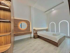 Bán nhà giá 3 tỷ HXH 8m tại Tân Phú,Q7,50m2,3PN,3WC,Phòng Thờ,Sân đậu ôtô,SHR,CC Trong ngày