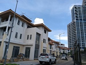 võ như hưng 108m kề sun cosmo residence nhà 2+3 tầng giá 18 tỷ nhỉnh