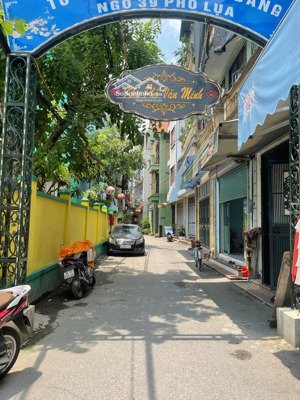 bán nhà 37m 8,2 tỷ ngõ 39 phố lụa vạn phúc hà đông, lô góc 2 mặt thoáng, ô tô vào nhà, ngõ thông kd