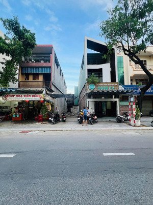 bán đất mặt tiền lý thái tông - vị trí trục đường thông dài ra biển cách 100m, kinh doanh sầm uất