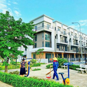 căn áp góc đối diện vườn hoa chung cư giá rẻ nhất centa diamond