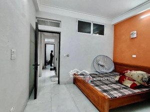 nhỉnh 6 tỷ, bán nhà phú đô từ liêm, 20m ra ô tô, dân xây 5 tầng, mặt tiền rộng 3.5m, ở ngay