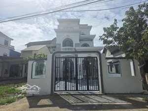 bán nhà mặt phố nguyễn thiện thuật, 4,7 tỷ, 186m2, mặt tiền 7m