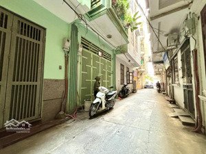 phân lô trung kính - cầu giấy - ngõ thông - oto vào nhà - mt rộng - 5t vuông vắn - 15.49 tỷ