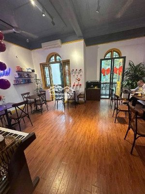 bán nhà hoàng quốc việt, phân lô, ô tô đỗ cửa, kinh doanh đỉnh