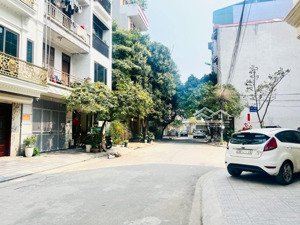 bán gấp khu tái định cư 8.5ha phú diễn, gần đại học tài nguyên, kinh doanh , oto, giá: 12.1 tỷ