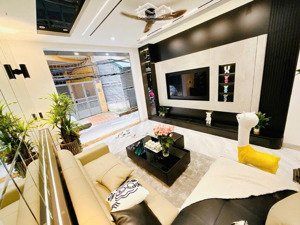 nhà đẹp phương mai đống đa siêu hiếm ngõ 4m ô tô đỗ cửa dt 46m2 x mt 4.1m - hơn 10 tỷ