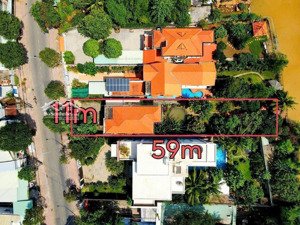 căn biệt thự đường nguyễn thành phương,view sông đồng nai.vị trí đẹp kinh doanh buôn bán