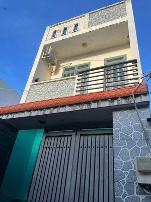 nhà chính chủ chưa qua đầu tư - trệt lầu + 5 trọ , 5 x 26m đường 339 phước long b q9 giá tl