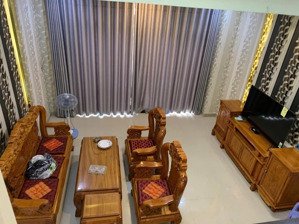 nhà 3 tầng ( 1 trệt 2 lầu) - 5pn 5wc- đường 7m - đt : 82,4m2 sàn 192m2