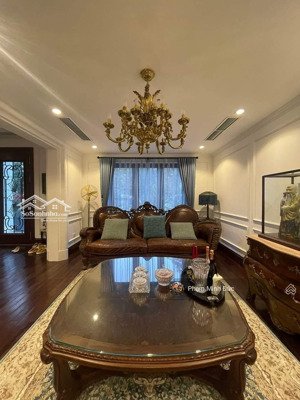 biệt thự siêu víp - đẳng cấp hưởng thụ cuộc sống - kđt víp ciputra - lô góc - 2 mặt tiền