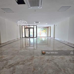 toà văn phòng vip- 6 làn xe- 8 tầng thang máy- vỉa hè 7m