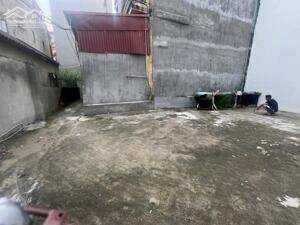 Bán đất Sài Đồng 35m2 ngõ rộng ba gác lô góc phố vuông đẹp 3.4 tỷ