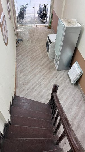 bán nhà kinh doanh mặt phố thuỵ khuê giá tốt. 32m-4 tầng- giá 10,6tỷ