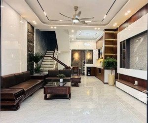 bán nhà xuân phương ,nam từ liêm ,tổ ấm lý tưởng gần đại lộ thăng long , trường fpt đh đông á