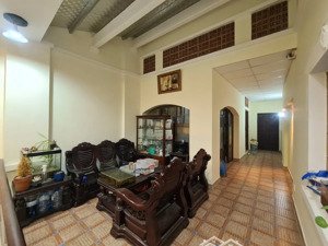 122m² - 2 tầng - 17 tỷ - 139tr/m² - hẻm xe hơi thành thái - nhà đẹp 3 mặt tiền hẻm