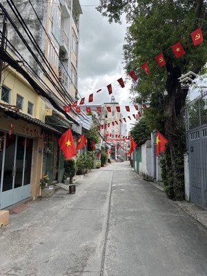 trường chinh - chdv full nội thất thuê 36tr/tháng hẻm 10m tân bình - giá ngang lô đất