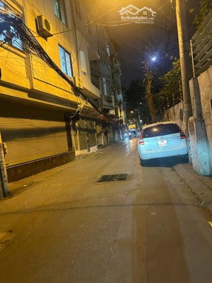 nhà đẹp lung linh xách vali ở luôn - thiết kế thông sàn hiện đại- ban công rất chill cafe