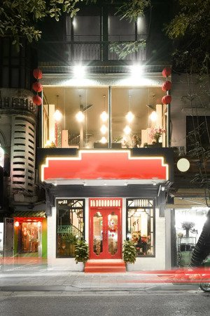 cho thuê nhà mặt phố lê đại hành 30m x 3 tầng, mt 4.5m, thông sàn, vị trí ngay gần vincom