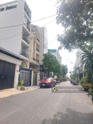 bán nhà mặt tiền quận 7,đường số tân quy, ngang hiếm 5.2m, dòng tiền mạnh. giá chỉ nhỉnh 16 tỷ tl