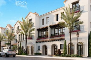 chỉ còn 5 căn biệt thự xây sẵn cuối cùng tại valley town tặng chuyến du lịch châu âu 100 triệu,