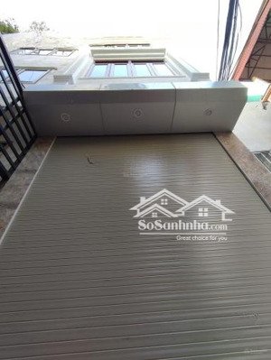 bán nhà phú diễn 33m x 5t ngõ nông rộng thoáng nhỉnh 5 tỷ.