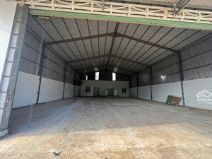 cho thuê nhà xưởng mặt tiền bồng lai dt 15x26m tổng 450m2 có sẫn điền 3 pha