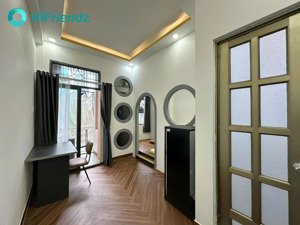 căn hộ 1pn ban công đón nắng full nội thất, hẻm ô tô, trống sẵn, gần cầu lê văn sỹ q3