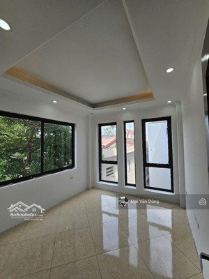 bán nhà gần 40m, xây 5 tầng, căn góc tại phố thanh am.