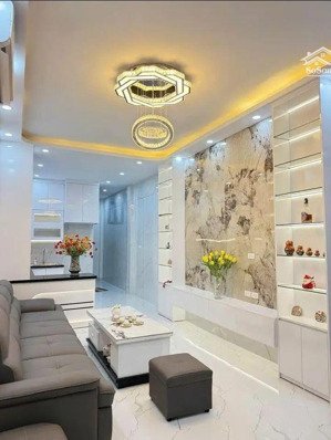 bán nhà yên lãng - dt 75m - 5m mặt tiền - nhà 5 tầng - thang máy - oto đỗ cửa