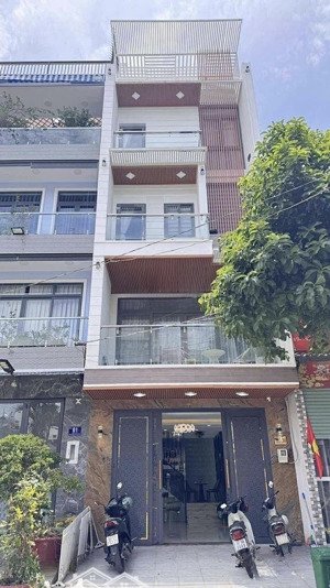 bán nhà mặt tiền đường số phạm hữu lầu, quận 7. giá 6 tỷ 820/ 5mx16m. vị trí đắc địa đường 12m