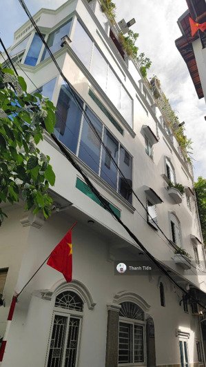 (ngộp bank) nhà đẹp k300. căn góc 5 tầng mới 95%. sát mặt tiền. vị trí cực đẹp - 12,9 tỷ