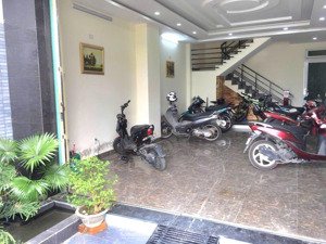 nhà 5 tầng kdc bắc vĩnh hải 14 căn hộ full nội thất ~ 35tr/tháng, cách biển hòn chồng chỉ 600m