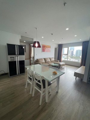 bán gấp-chủ đi nước ngoài định cư,bán nhanh căn fhome - view thành phố- đang cho thuê 15tr/tháng