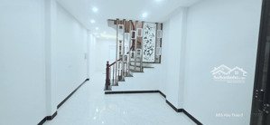 nhà đẹp ngay nhổn dân xây ô tô 7 chỗ đỗ cửa- 4 ngủ- giá chỉ 5.x tỷ lh ( ảnh thật