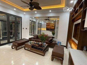 gấp! nhà đẹp thụy khuê, xây mới full nội thất, ba gác đỗ, kd đỉnh, 50m ra ô tô, 50m2*4t, thoáng.